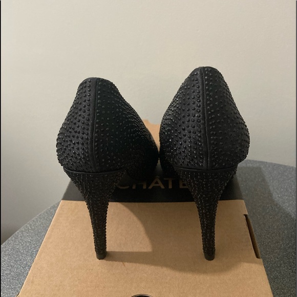 Le Chateau Open-toe High Heels - Picture 2 of 4